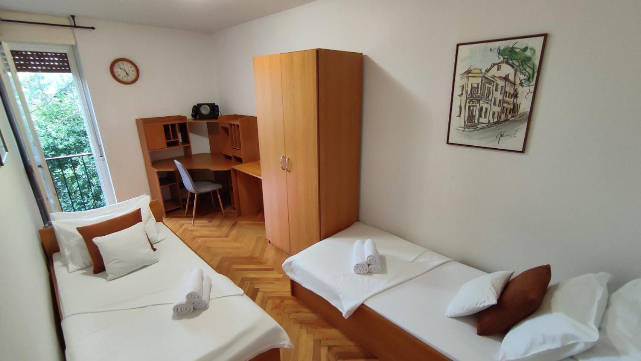 Deluxe Apartman Pervan Split Exteriör bild