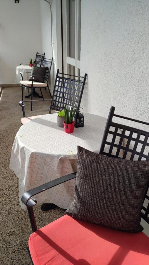 Deluxe Apartman Pervan Split Exteriör bild