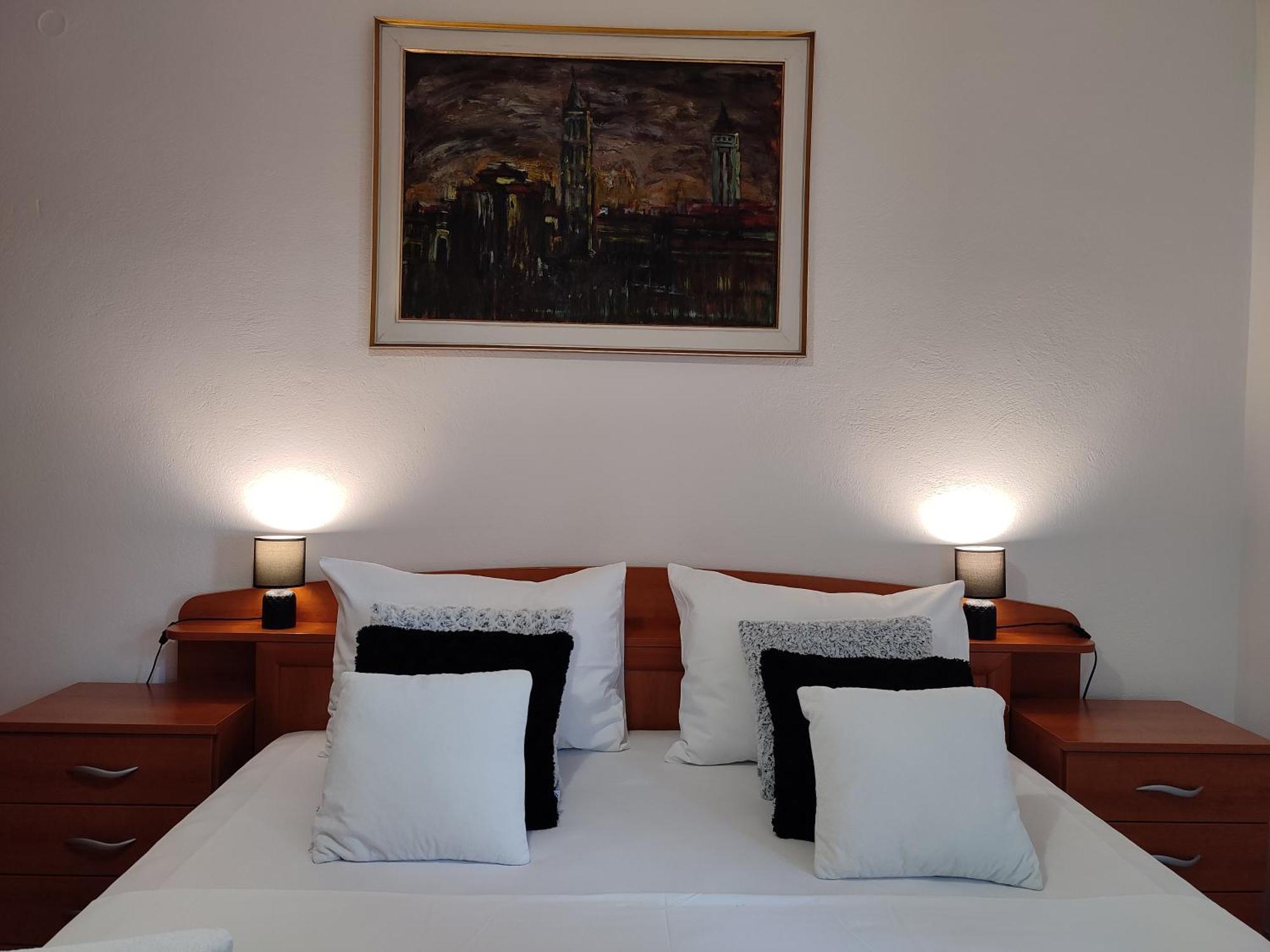 Deluxe Apartman Pervan Split Exteriör bild