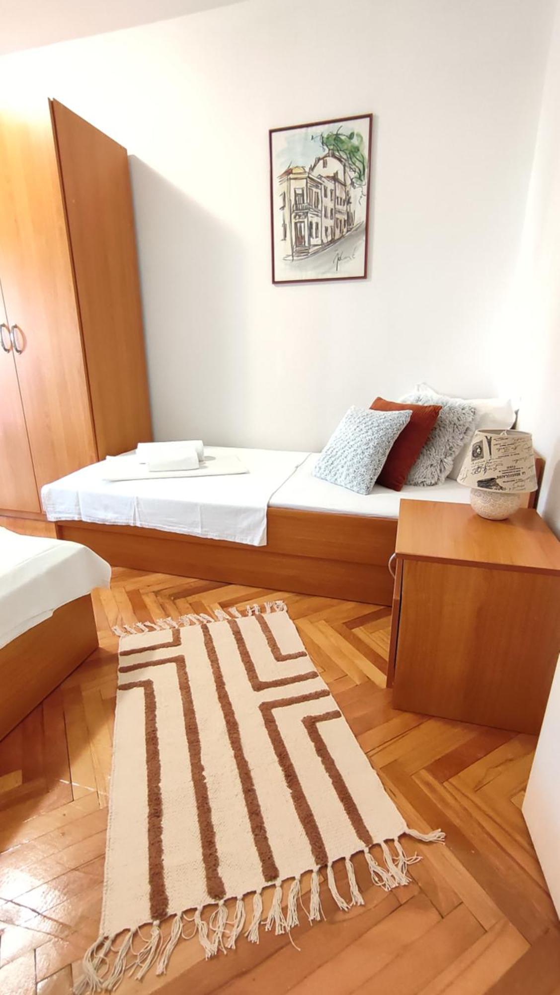 Deluxe Apartman Pervan Split Exteriör bild
